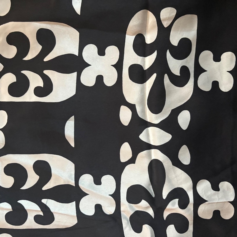 INC Intl Concepts 100% Silk Dress SIZE 6 Black White Geo Print‎ Halter Neck Y2K - Picture 3 of 9